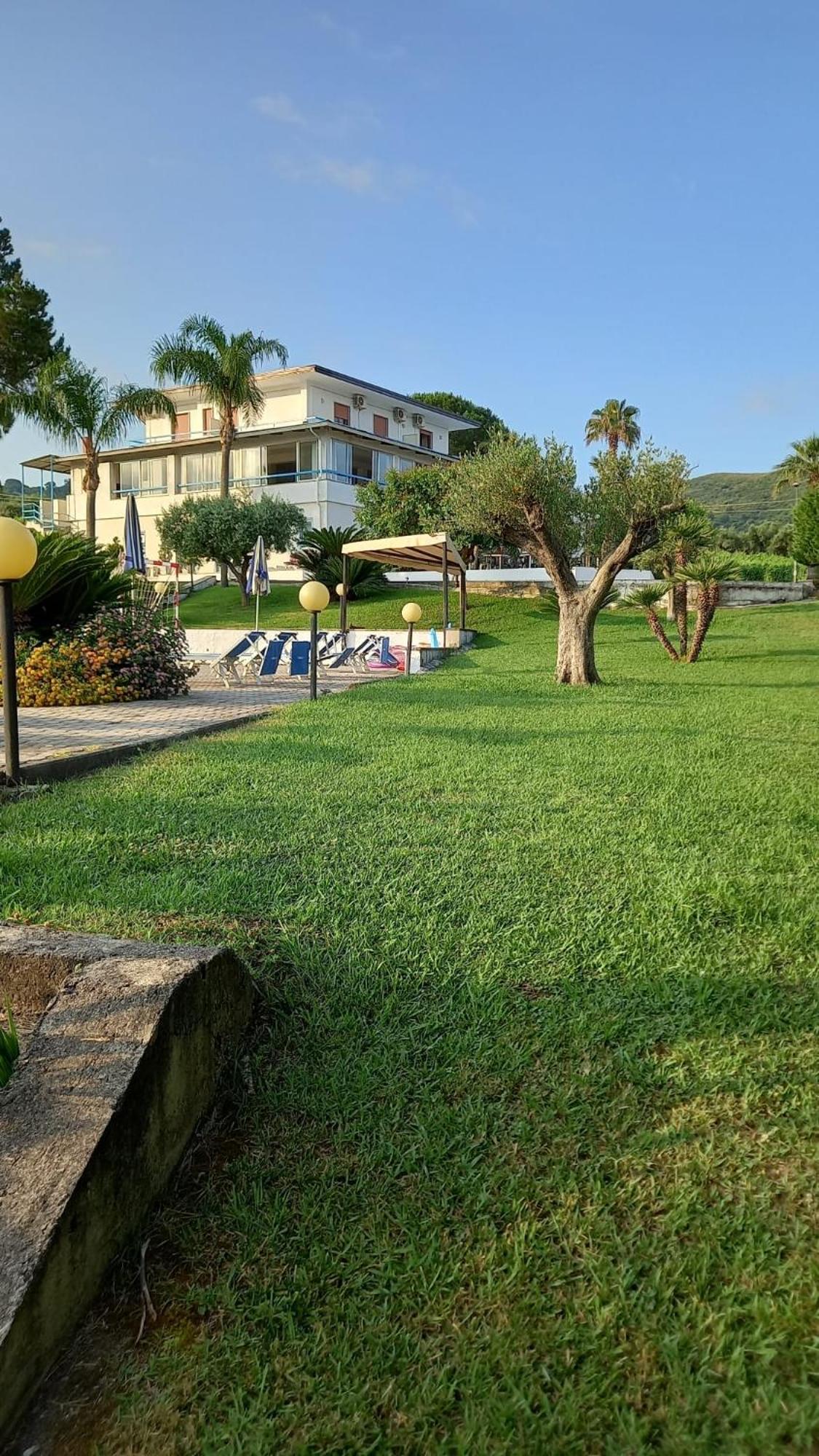 Hotel La Tombola Agropoli Luaran gambar